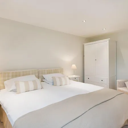 Дом отдыха Hurworth - 25565